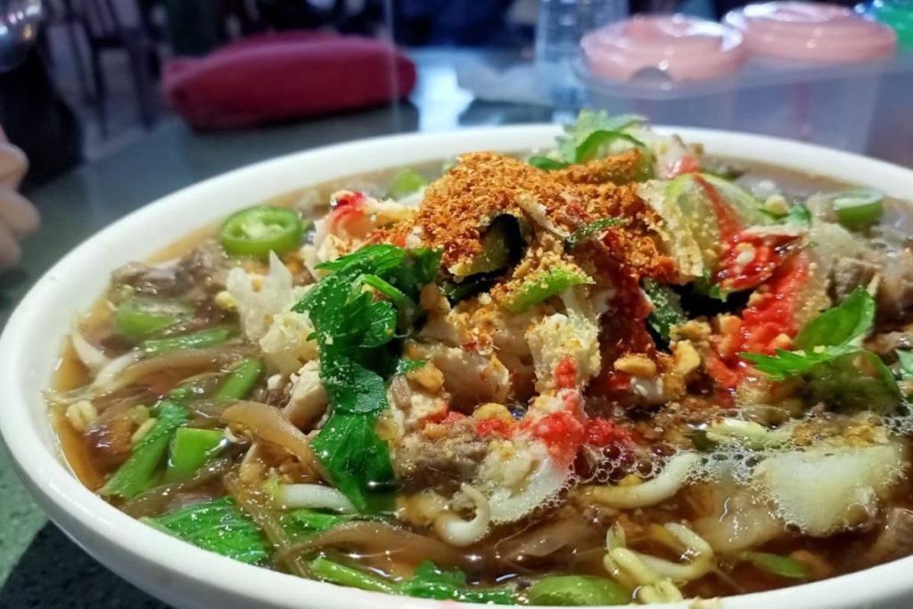 <strong>10 Medan Selera Terbaik di Kuantan 2025</strong> 21 IDEAL-Foodcourt-