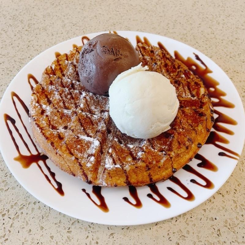 <strong>10 Pencuci Mulut Terbaik di Sri Petaling 2025</strong> 13 Inside-Scoop-Sri-Petaling-