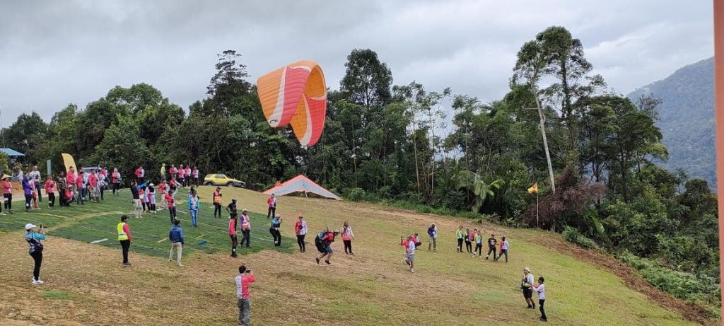 Top 4 Best Spots for Sky Diving in Malaysia 2025 5 KKB-Paragliding-Park-CLOUD-BASS-