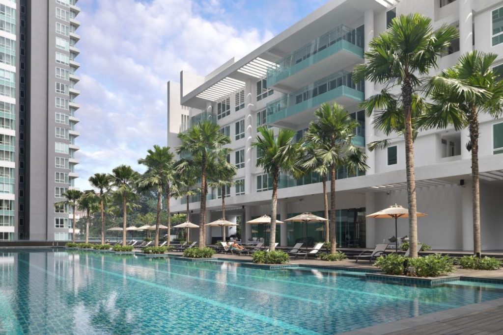 Top 15 Best Hotels with Pool in Malaysia 2025 27 Lanson-Place-Bukit-Ceylon-Serviced-Residences-
