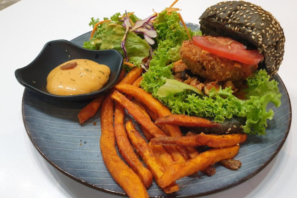 10 Restoran Vegan Terbaik di Subang Jaya 2025 17 LeFood-Subang-SS-