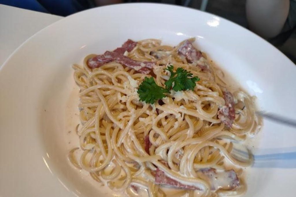 Top 10 Best Western Food Restaurants in Pahang 2025 5 Lila-Wadi-Restaurant-