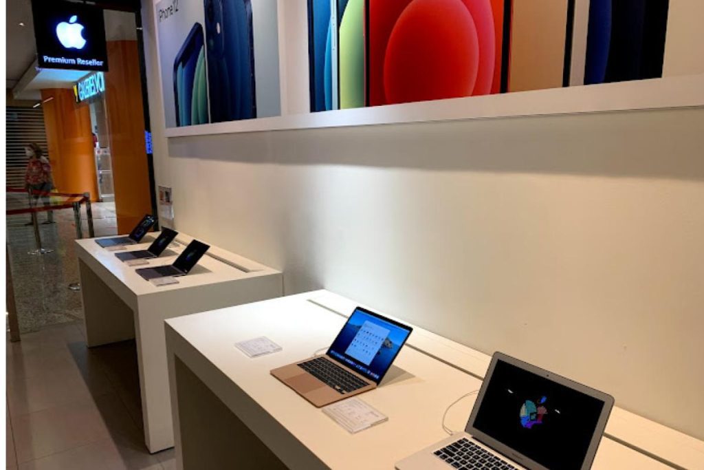 10 Kedai Komputer Terbaik di Subang Jaya 2025 3 Machines-@-Empire-Shopping-Gallery-