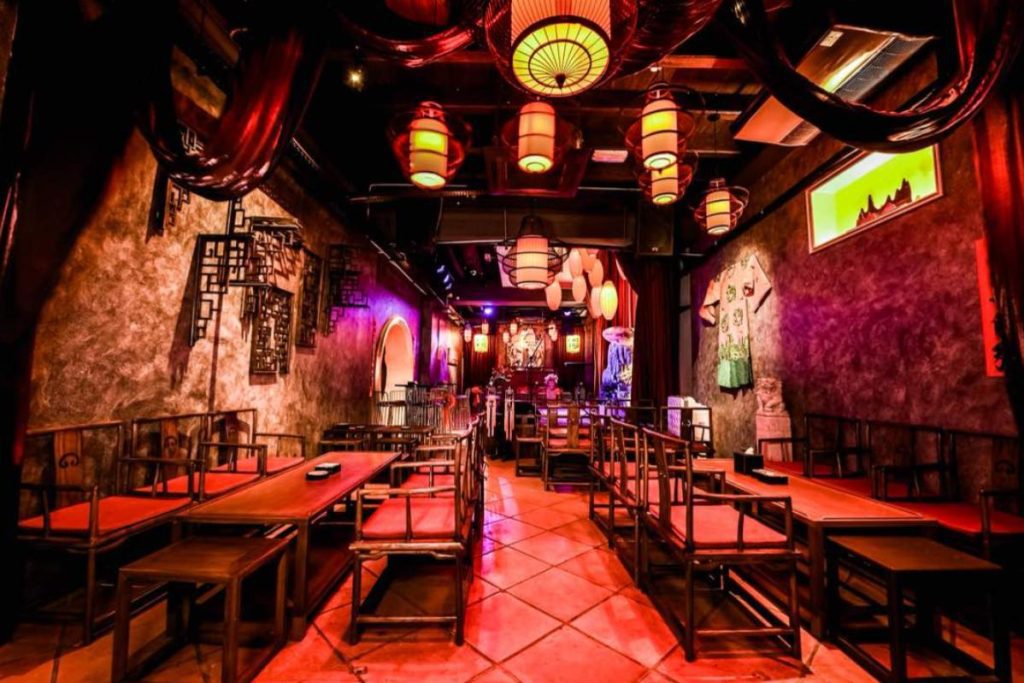 <strong>6 Bar Tersembunyi Terbaik di Pulau Pinang 2025</strong> 3 Manchu-Bar-