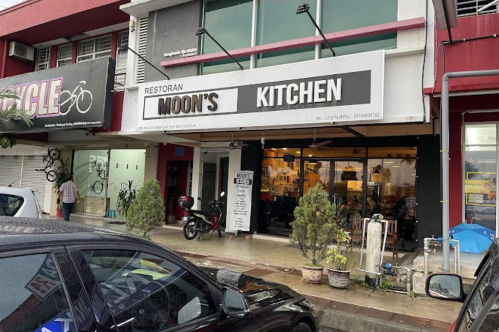 Top 10 Best Western Food Restaurants in Subang Jaya 2025 10 Moons-Kitchen