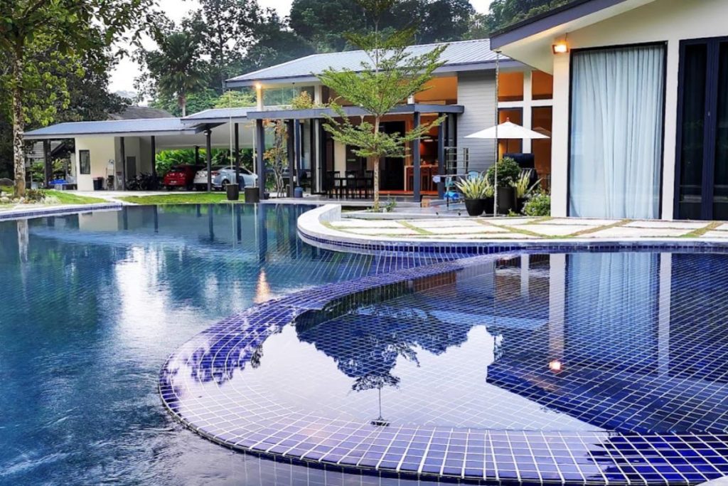Top 6 Best Homestays & Villa with Private Pool in Hulu Langat 2025 3 Nouri-Glass-Villa-