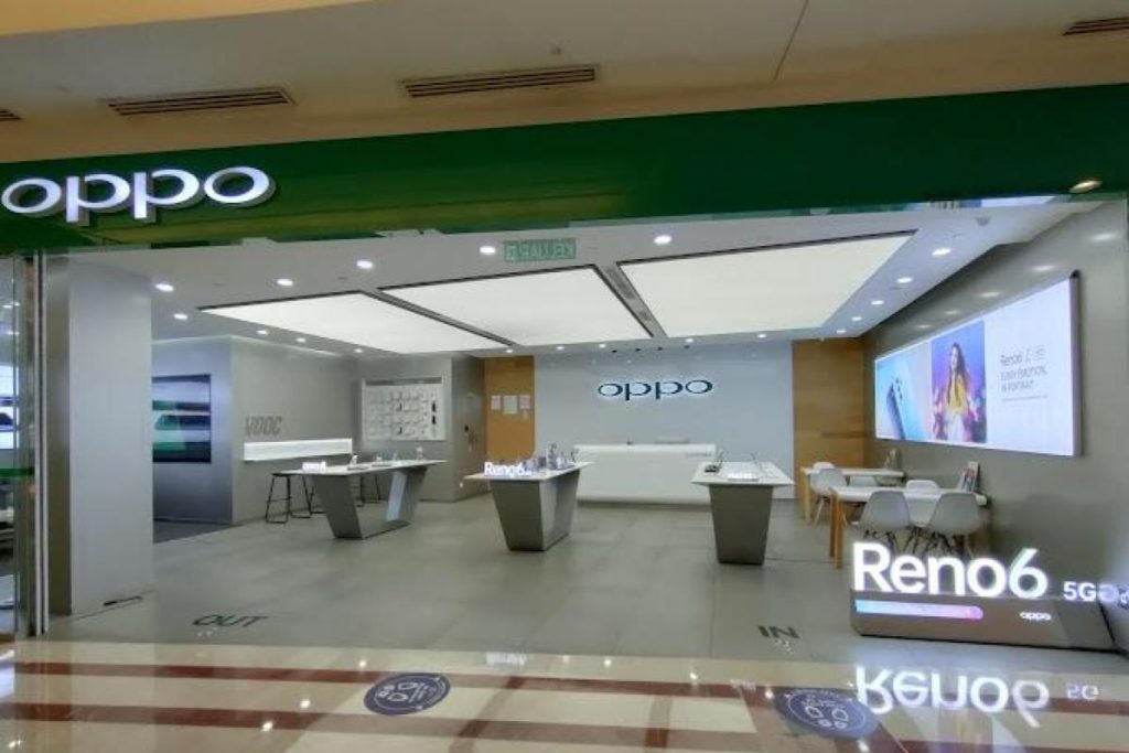 Top 10 Best Phone Stores in KL 2025 14 OPPO-Experience-Store-KLCC