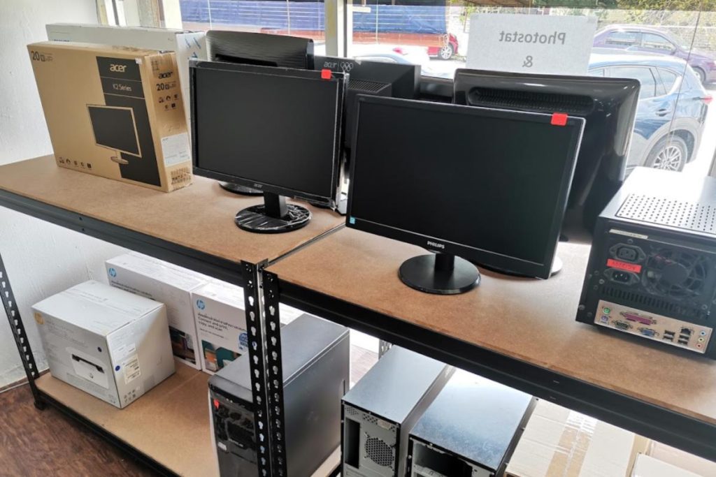 10 Kedai Komputer Terbaik di Ipoh 2025 17 Omnitech-Computer-