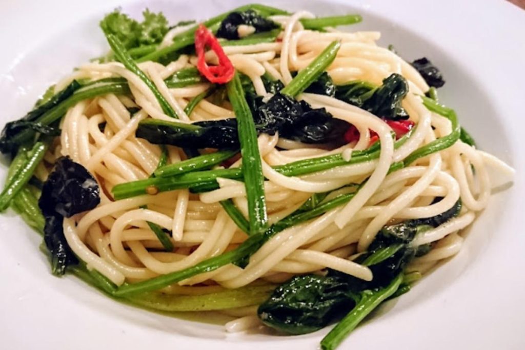 8 Restoran Vegan Terbaik di Putrajaya 2025 5 Padi-House-Putrajaya