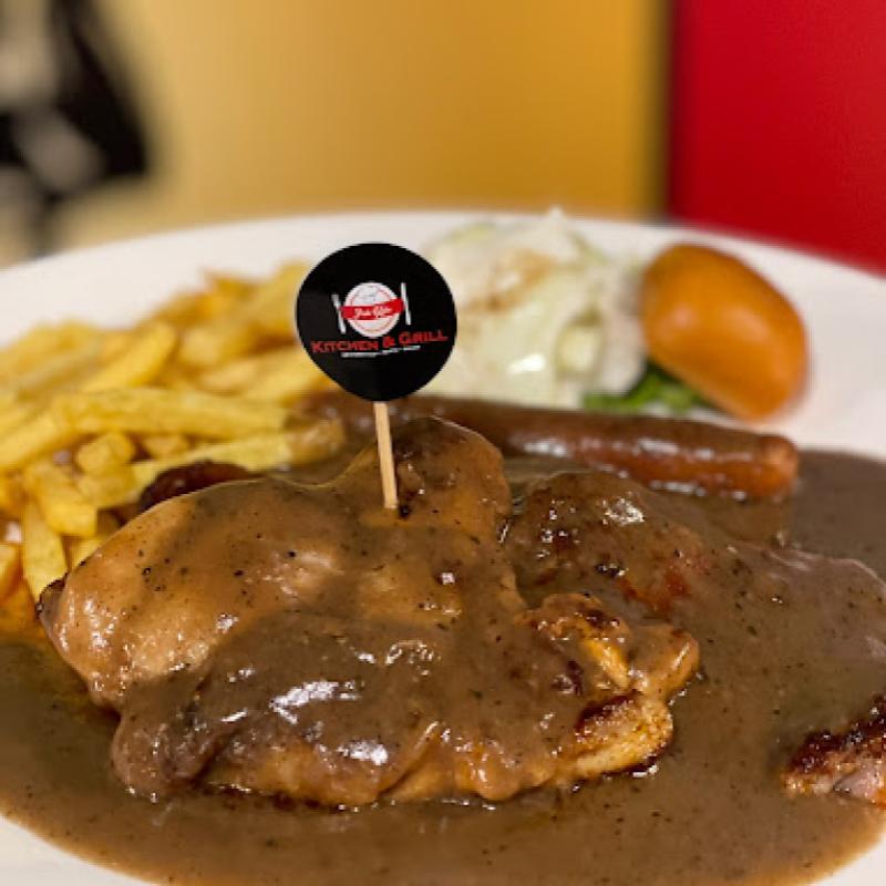 10 Restoran Makanan Barat Terbaik di Batu Caves 2025 9 Pak-Uda-Kitchen-Grill-