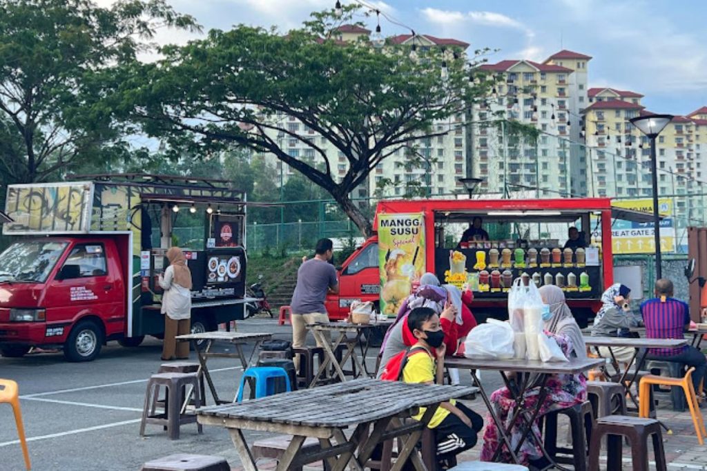 Top 8 Best Food Courts in Putrajaya 2025 8 Putrajaya-Food-Truck-Hotspot-Presint-