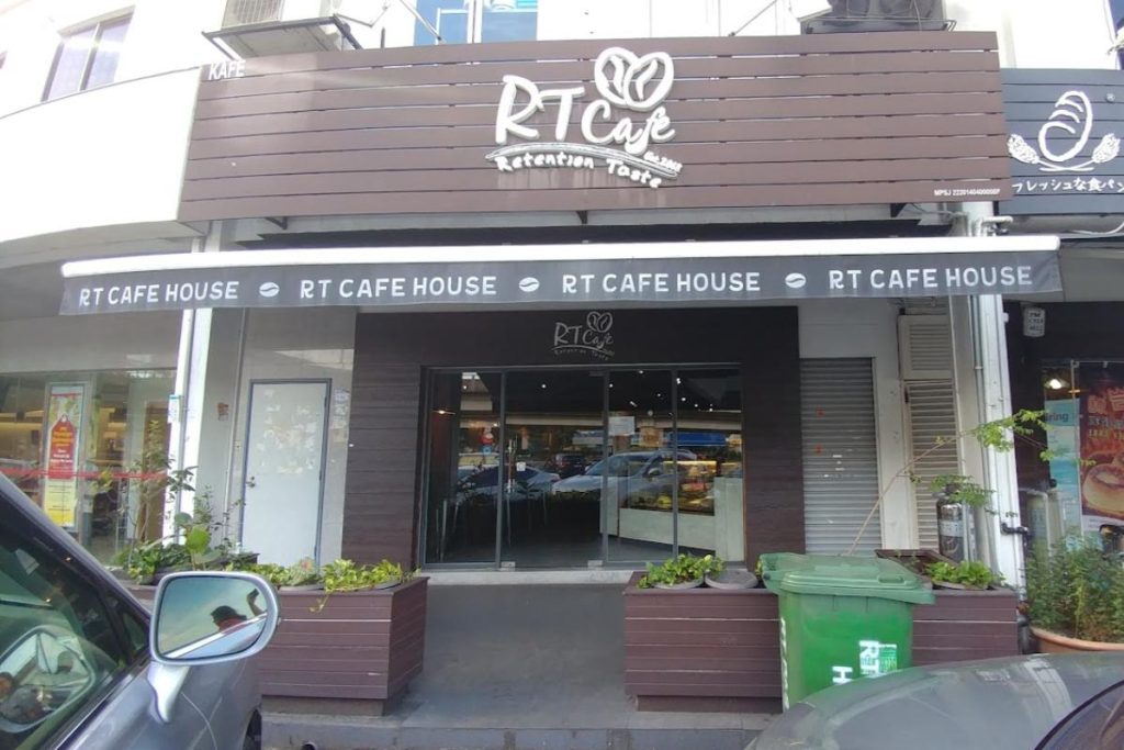 Top 10 Best Desserts in SS15 2025 4 RT-Pastry-House-@-SS-