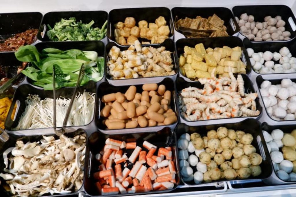 <strong>10 Restoran Stimbot Terbaik di Setapak 2025</strong> 19 SanThai-Village-BBQ-Steamboat-Buffet-