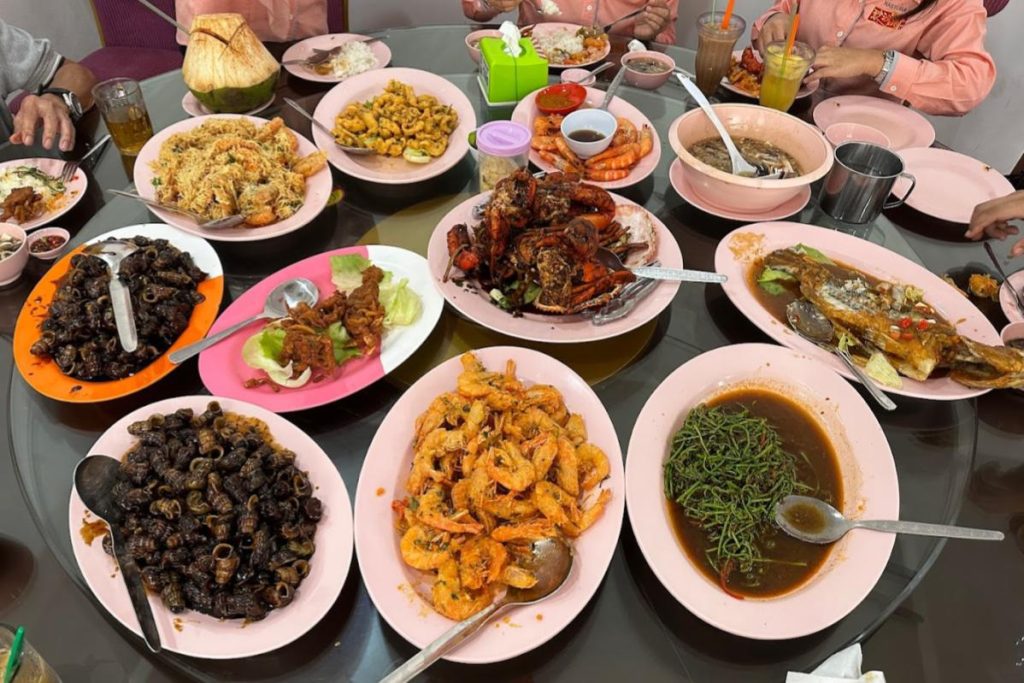 Top 10 Best Seafood Restaurants in Kota Kinabalu 2025 16 Sasa-Seafood-Restaurant-