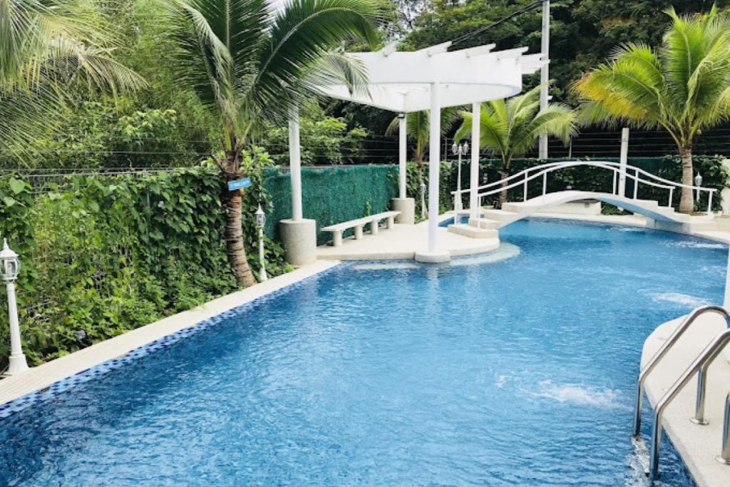 10 Homestay Terbaik dengan Kolam Renang Peribadi di Selangor 2025 11 Secret-Garden-Event-Party-Pool-