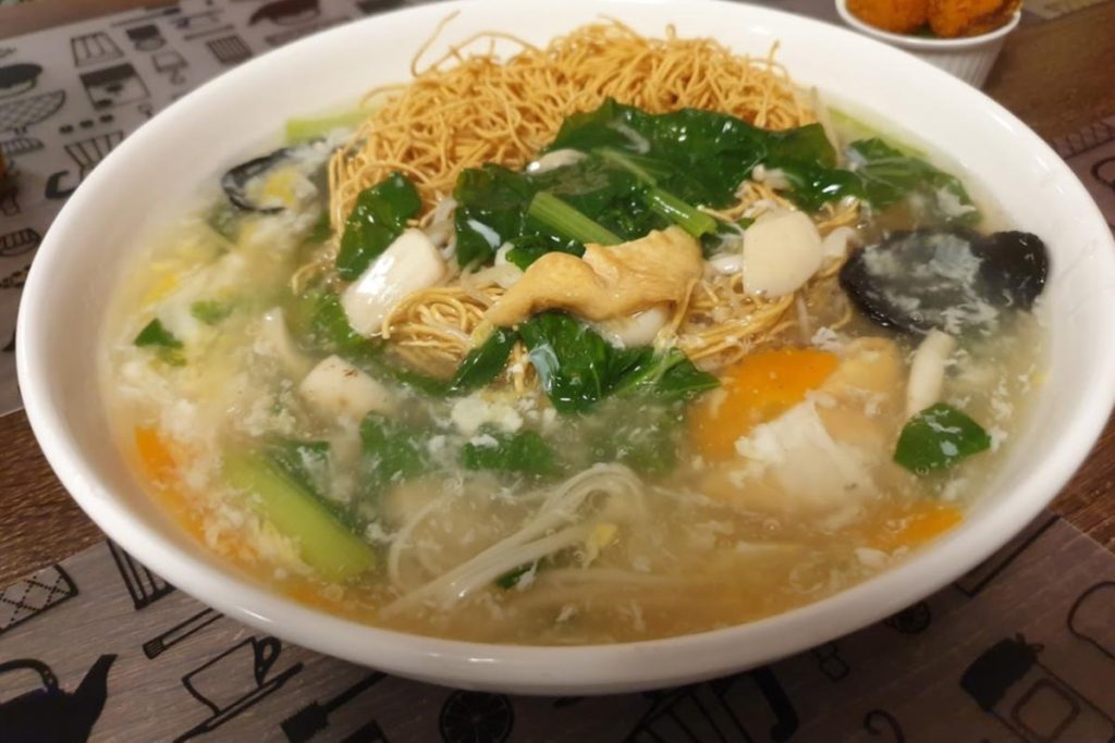 8 Restoran Vegetarian Terbaik di Sri Petaling 2025 13 Simple-Garden-Cafe-