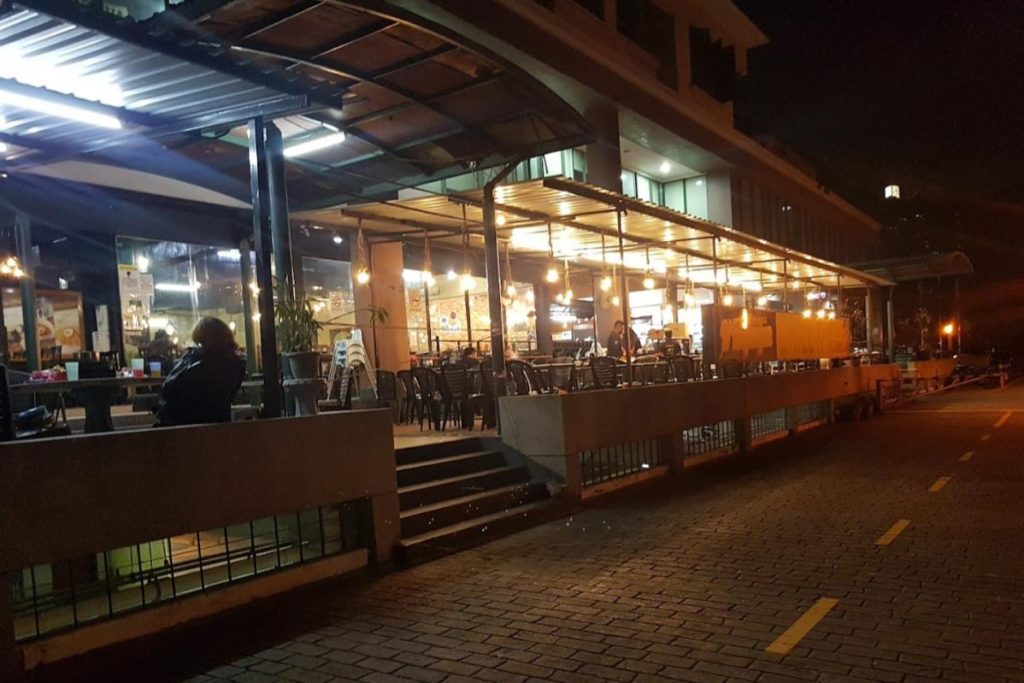 Top 10 Best Buffet Restaurants in Shah Alam 2025 14 Steamboat-BBQ-Buffet-DKayangan-