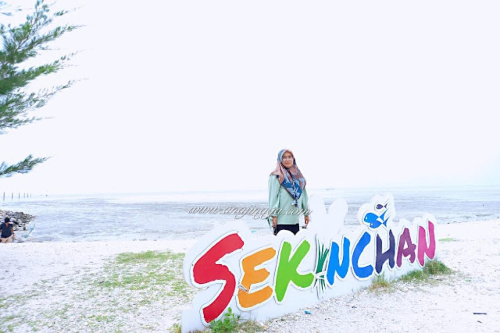 Top 10 Best Things To Do in Sekinchan Beach 2025 5 Take-Memorable-Photographs-