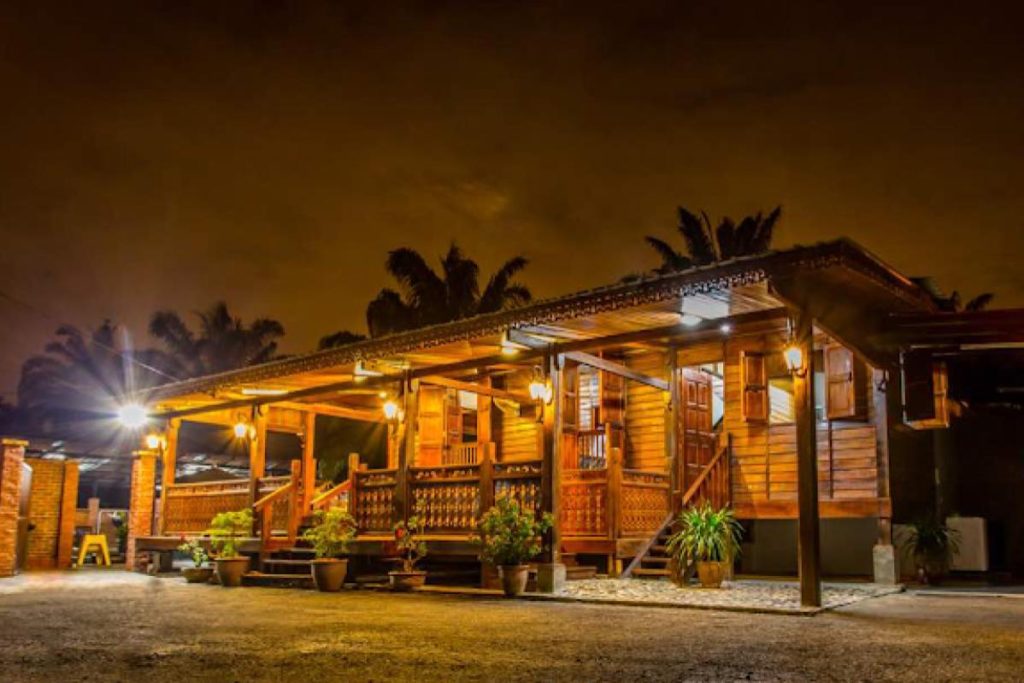 10 Homestay Terbaik dengan Kolam Renang Peribadi di Selangor 2025 4 Teratak-Sofea-