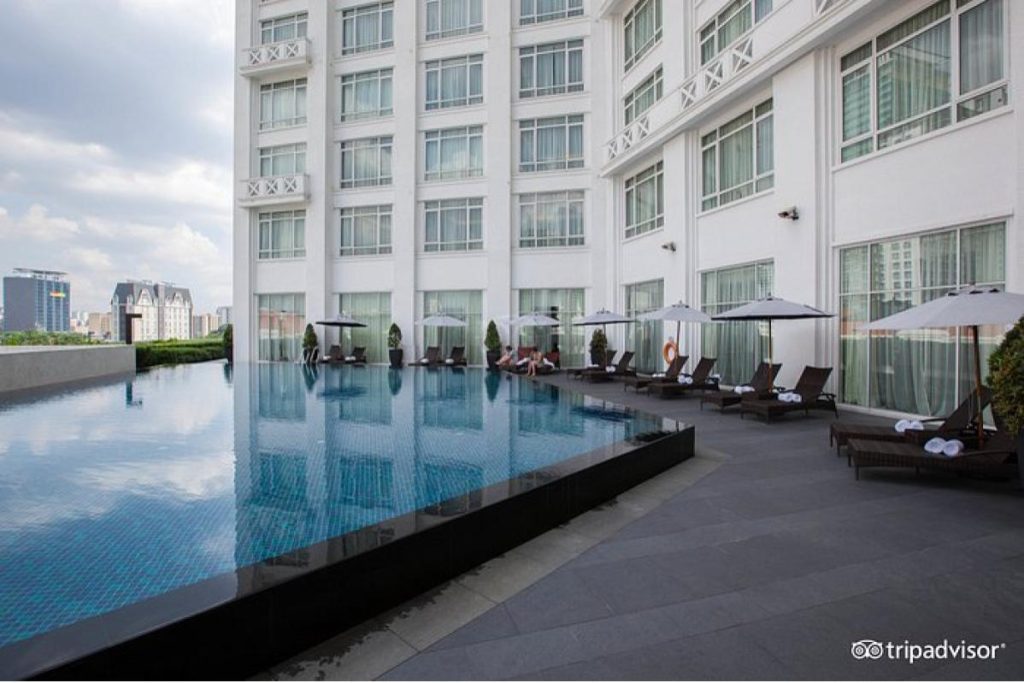 Top 15 Best Hotels with Pool in Malaysia 2025 9 The-Majestic-Hotel-Kuala-Lumpur-Autograph-Collection-