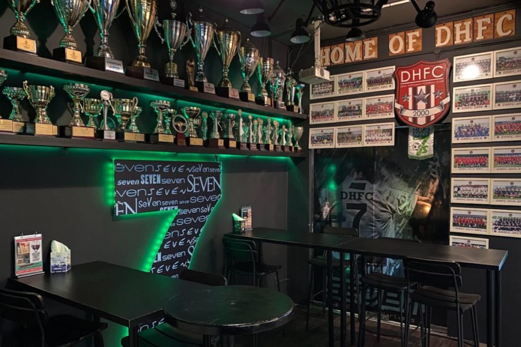 Top 10 Best Bars in Sri Hartamas 2025 21 The-Seven-Bistro-Hartamas-