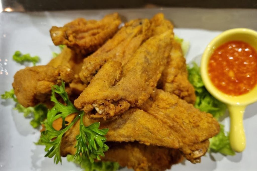 10 Restoran Makanan Barat Terbaik di Sri Petaling 2025 15 The-VEE-by-teochiew-