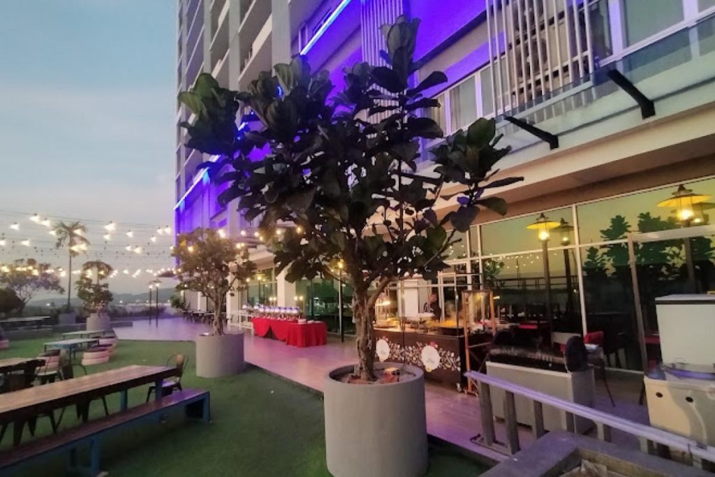 Top 10 Best Buffet Restaurants in Shah Alam 2025 20 The-View-Cafe-@Best-Western-i-City