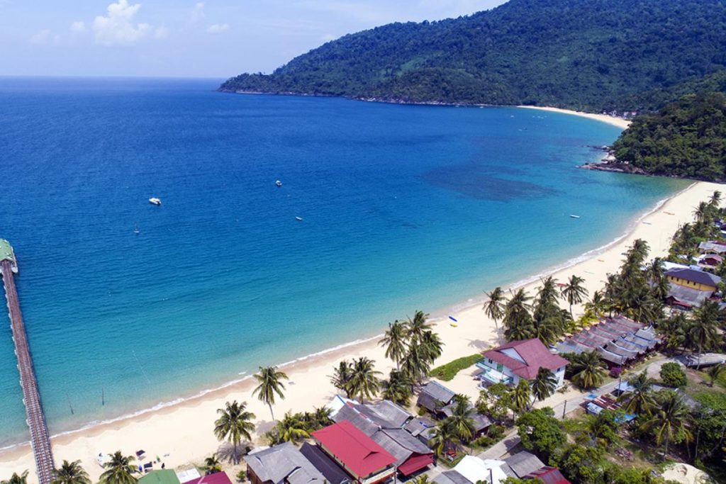 Top 10 Best Diving Spots in Malaysia 2025 2 Tioman-Island-