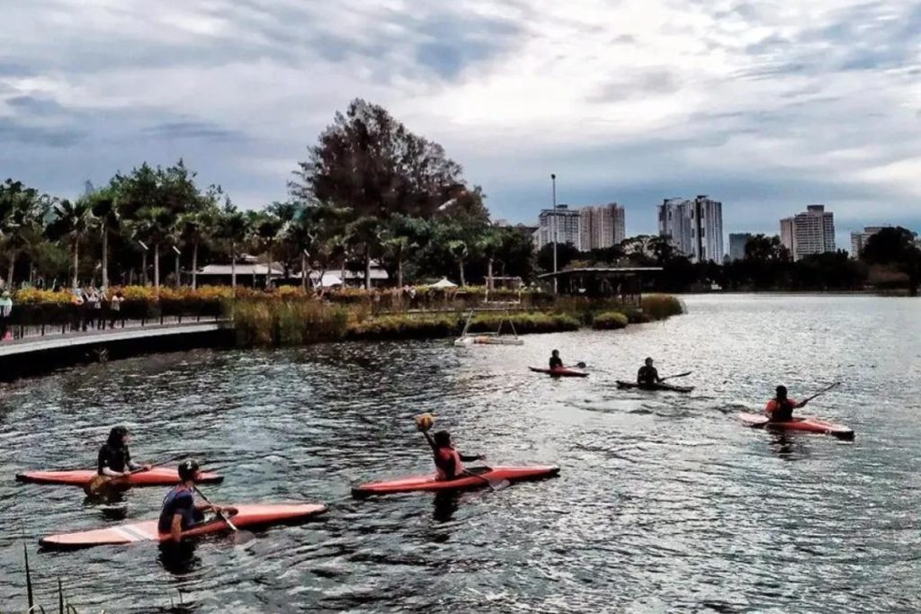 Top 10 Best Places For Picnic in Kuala Lumpur 2025 21 Titiwangsa-Lake-Gardens-