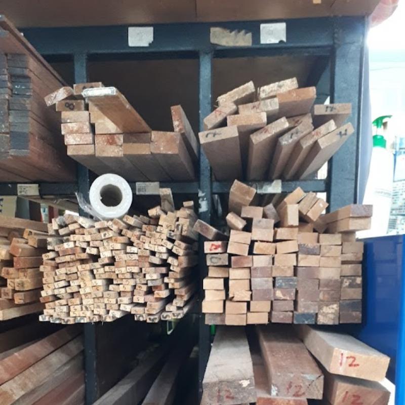 <strong>10 Kedai Perkakasan Terbaik di Kajang 2025</strong> 15 Tukul-Kajang-