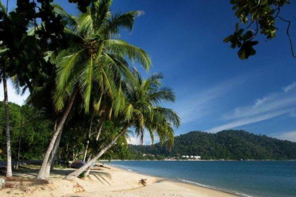 Top 10 Best Things To Do in Pangkor Island 2025 10 Visit-Crescent-Shaped-Pasir-Bagok-Beach-