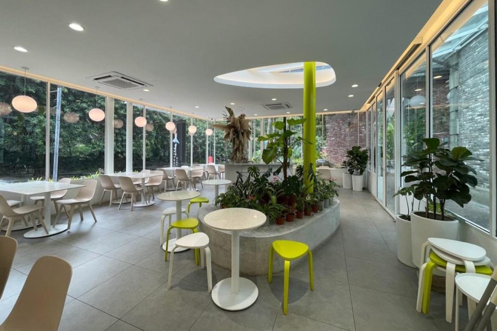 Top 10 Best Instagrammable Cafes in PJ 2025 17 White-Sand-Cafe-