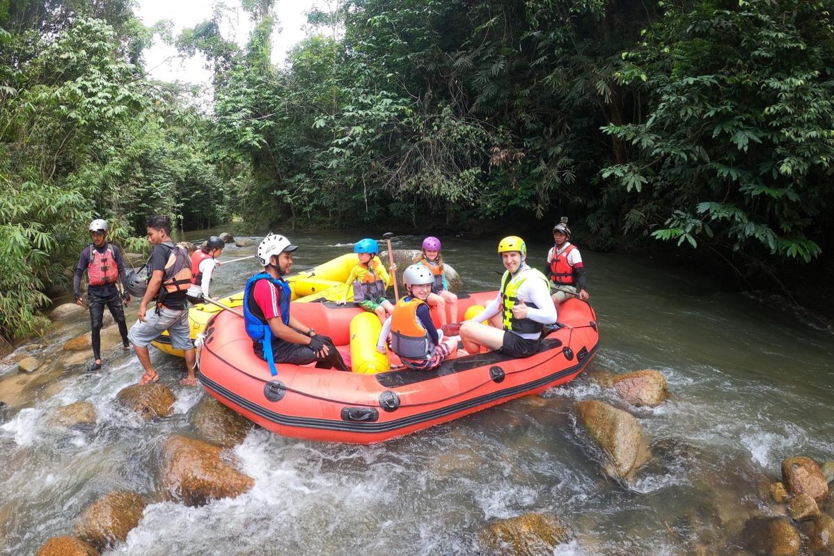 Top 6 Best Places for Water Rafting in Selangor 2025 | Thrilling Escapades