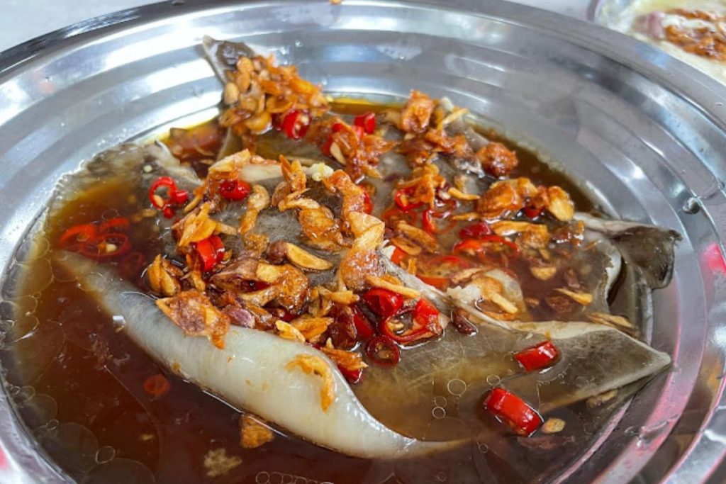 <strong>10 Restoran Makanan Laut Terbaik di Sekinchan 2025</strong> 17 Yaoji-Seafood-