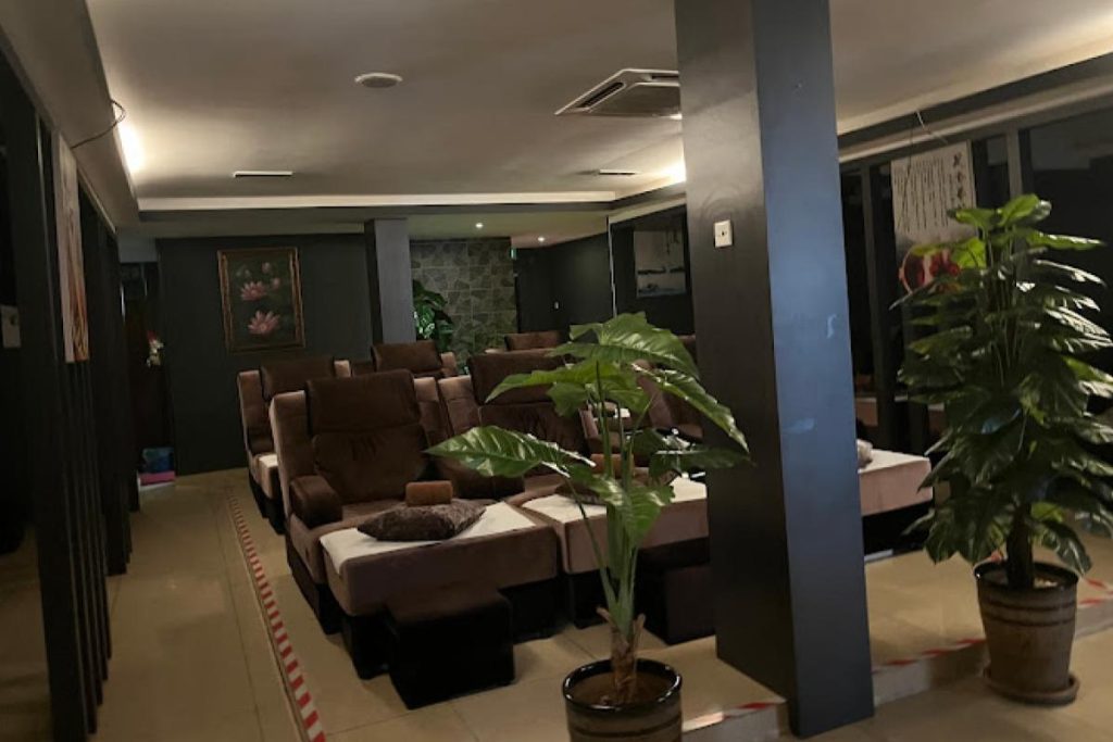 Top 7 Best Massage Centres in Melaka Raya 2025 7 Zu-Le-Reflexology-Centre-