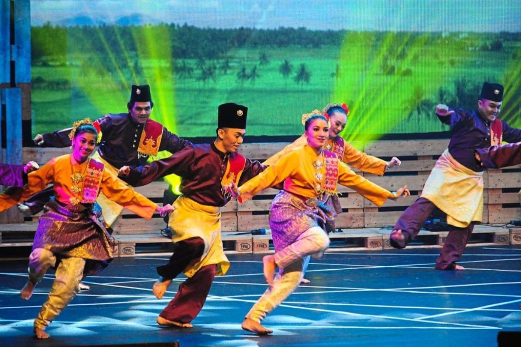 Riang Ria Tradisional Raya at Gamuda Cove 5 gamuda-