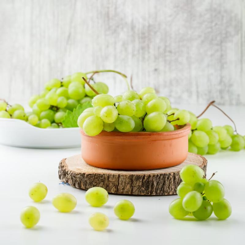 Top 10 Best Green Fruits in Malaysia 2025 6 green-grape