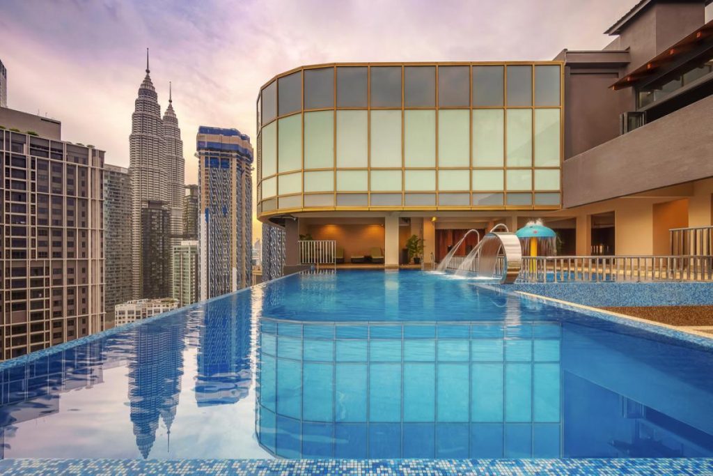 10 Hotel Terbaik dengan Kolam Renang di KL 2025 7 ibis-Kuala-Lumpur-City-Centre-
