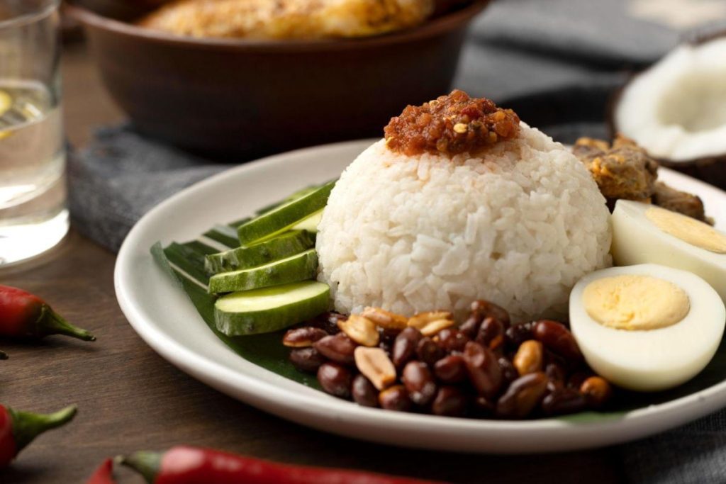 Top 15 Best Food Staples in Malaysia 2025 2 nasi-lemak-