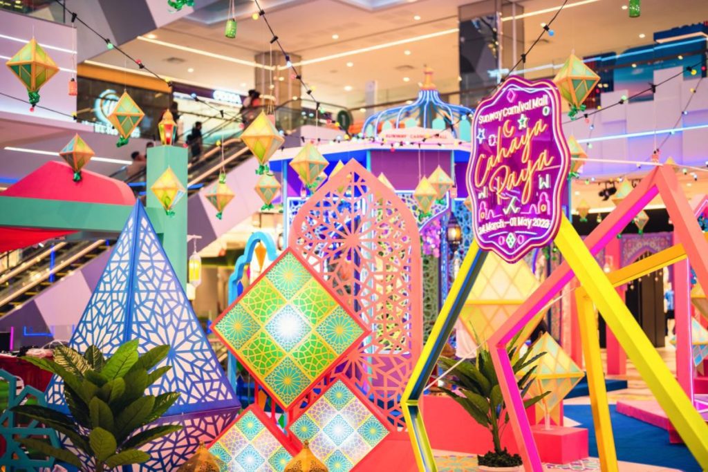 Discover The 10 Malls in Malaysia With Beautiful Raya Decorations 13 raya-decor-