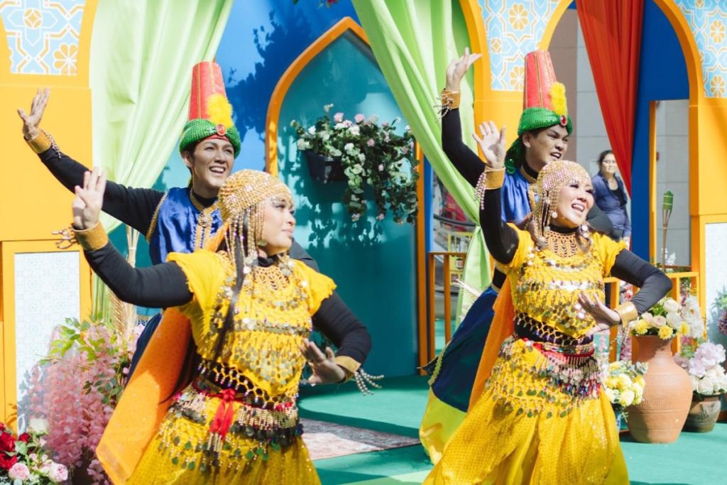 Discover The 10 Malls in Malaysia With Beautiful Raya Decorations 6 raya-decor-