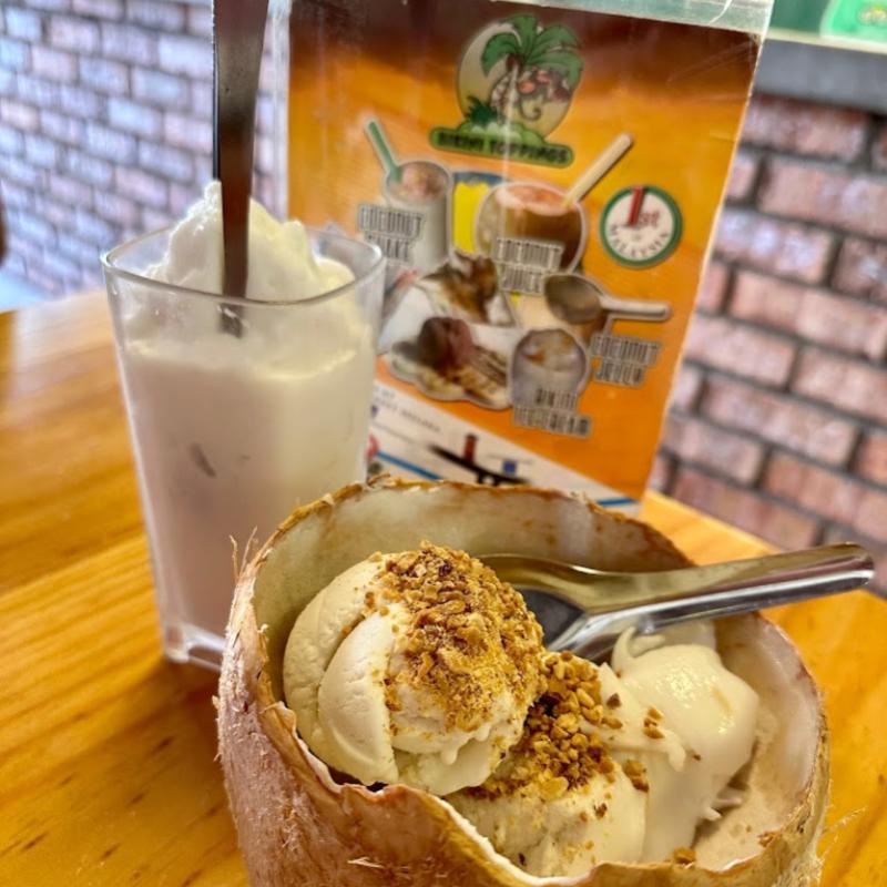 Top 15 Best Desserts in Melaka 2025 15 Bikini-Toppings-