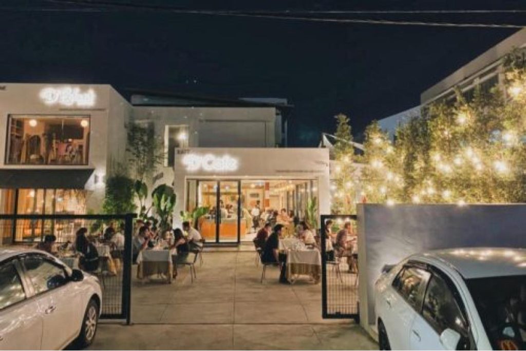 15 Kafe Terbaik di Johor Bahru 2025 28 D-Cafe-