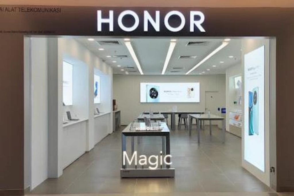 Top 10 Best Phone Stores in Puchong 2025 14 HONOR-Experience-Store-@-IOI-Mall-Puchong