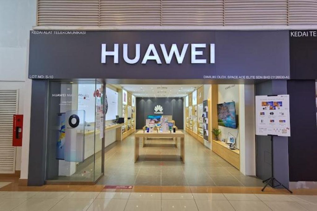 Top 10 Best Phone Stores in Penang 2025 4 Huawei-Authorized-Experience-Store-@-Sunway-Carnival-Mall-