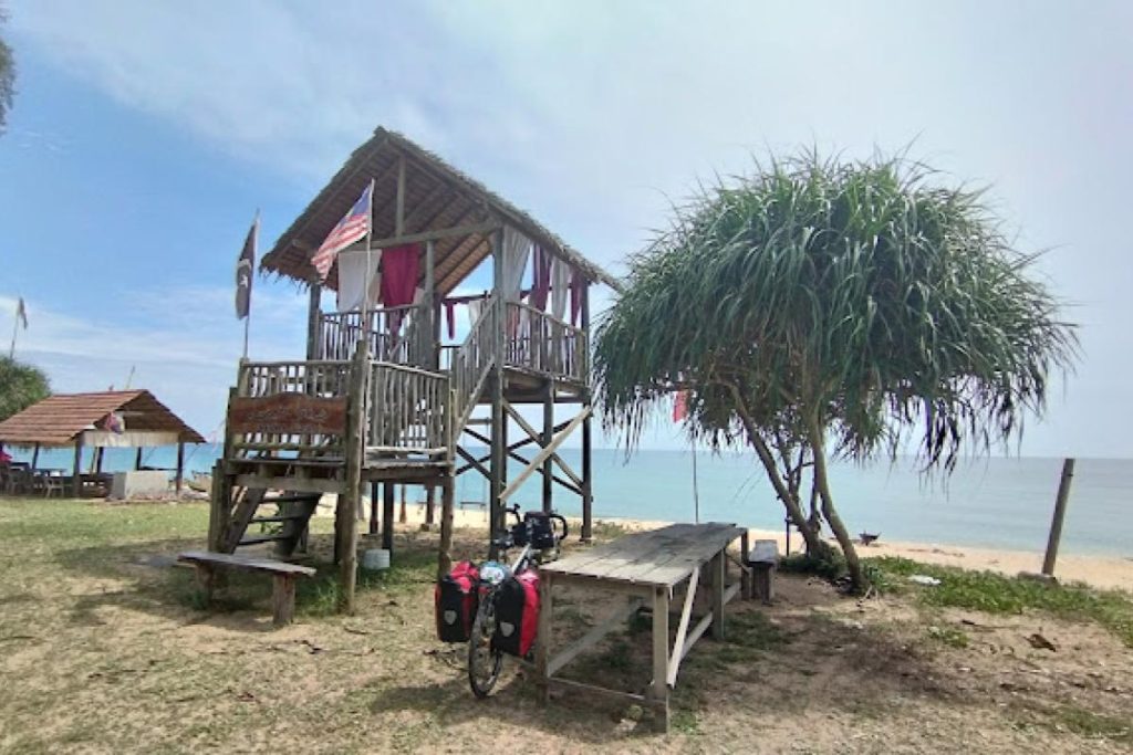 Top 10 Best Beaches in Terengganu 2025 13 Jambu-Bongkok-Beach-