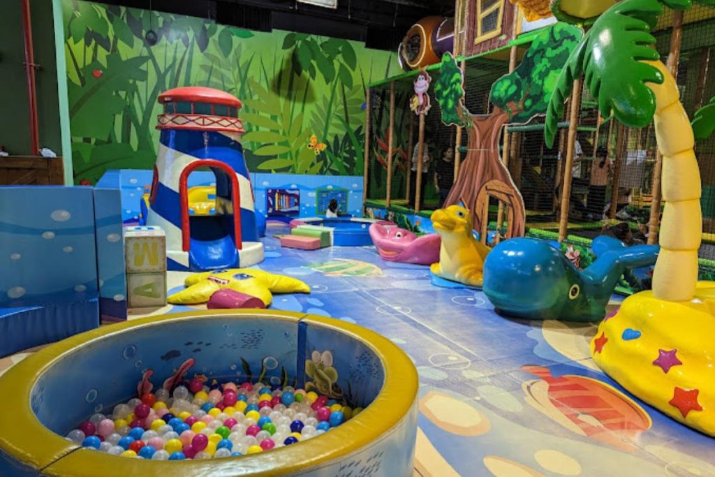 Top 10 Best Indoor Playgrounds in KL & Selangor 2025 4 Jungle-Gym-Atria-Shopping-Gallery-