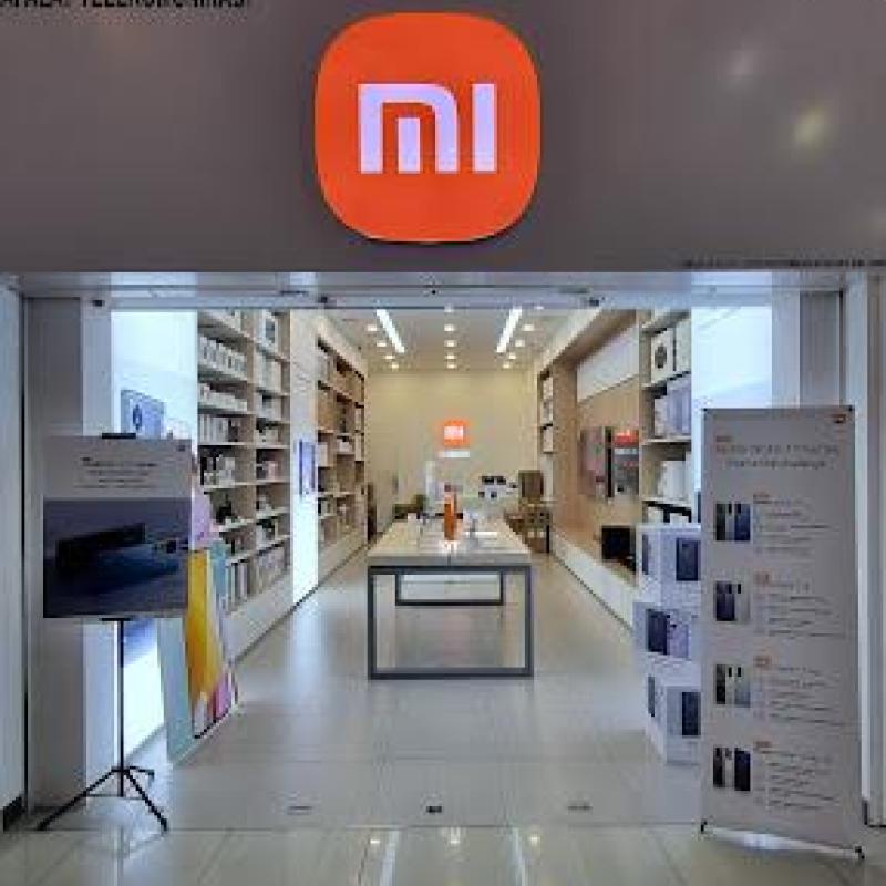 Top 10 Best Phone Stores in Penang 2025 16 Mi-Store-@-Prangin-Mall-