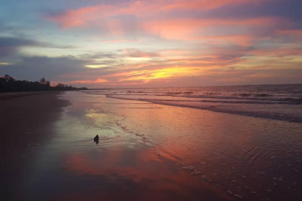 10 Pantai Terbaik di Sabah 2025 17 Pantai-Kenangan-Bongawan-