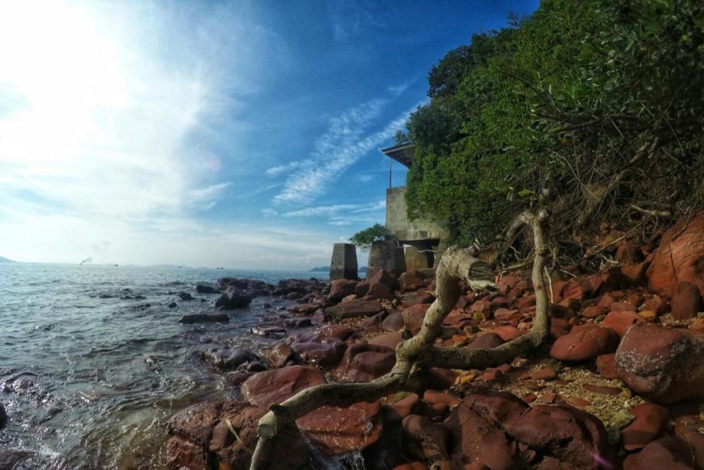 Top 10 Best Things To Do in Songsong Island 2025 18 Photo-Shooting-At-Lighthouse-Style-Building-